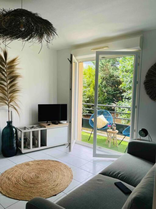 Appartement Cosy, Calme, Lumineux, Balcon, Parking Sarlat-la-Caneda Εξωτερικό φωτογραφία