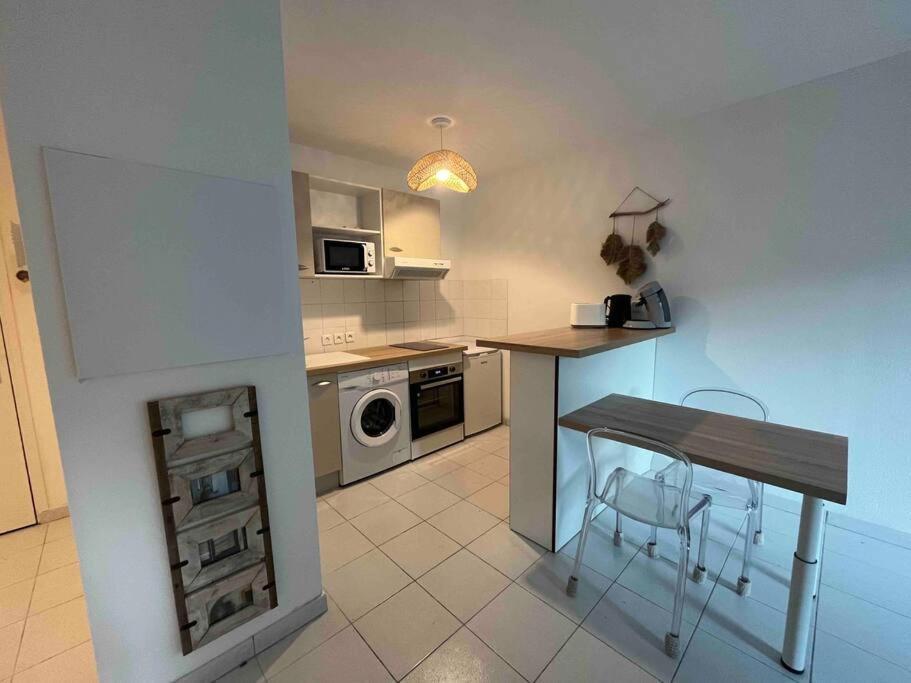 Appartement Cosy, Calme, Lumineux, Balcon, Parking Sarlat-la-Caneda Εξωτερικό φωτογραφία